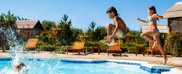 piscina en verano